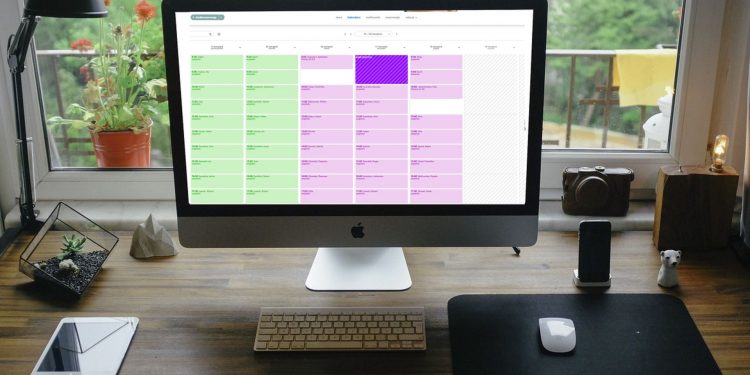 Automatyzacja procesu rezerwacji lekcji za pomocą programu Reservis!